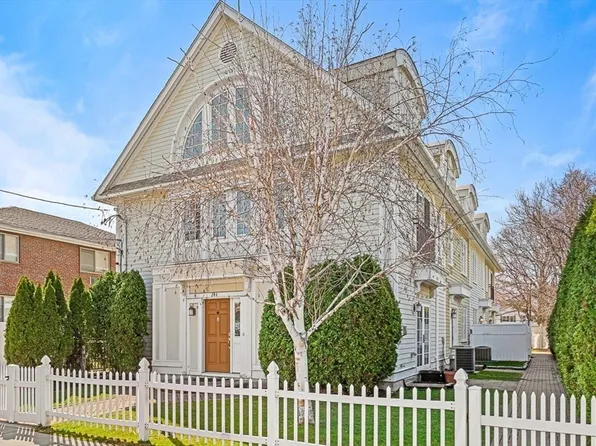 244 California St #C, Newton, MA 02458