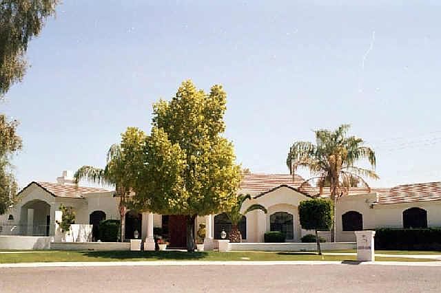 1st image of 7172 N Caballo