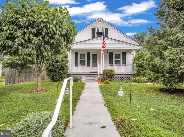 12227 Snyder Ave, Waynesboro, PA 17268