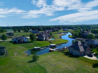 1238 Key Largo Ct, Machesney Park, IL 61103