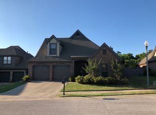 2645 River Grand Cir, Vestavia, AL 35243