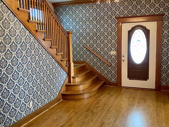 Beautiful Entry Way