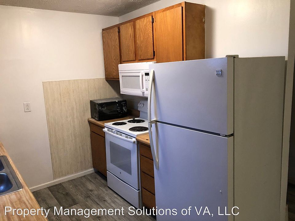 1st image of 301B Taylor St NW
