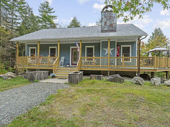 4th image of 626 Garfield Road