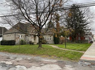15 W Simpson St, Mechanicsburg, PA