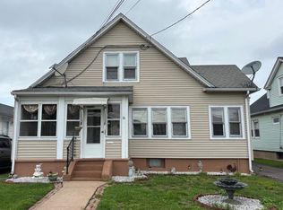 38 Layton St Unit 1, West Hartford, CT 06110