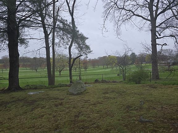 2nd image of 141 Westview Rd
