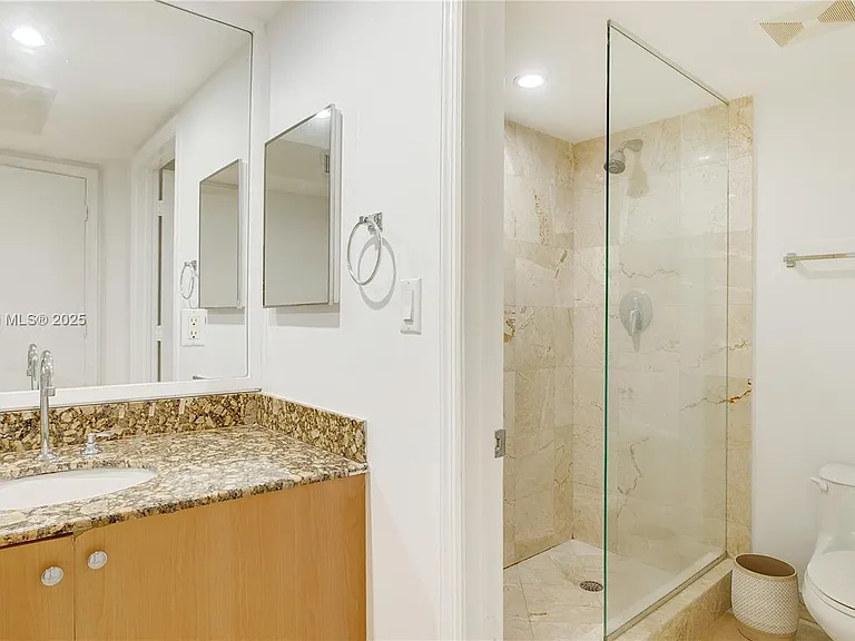 6917 Collins Ave #705 — Photo 14