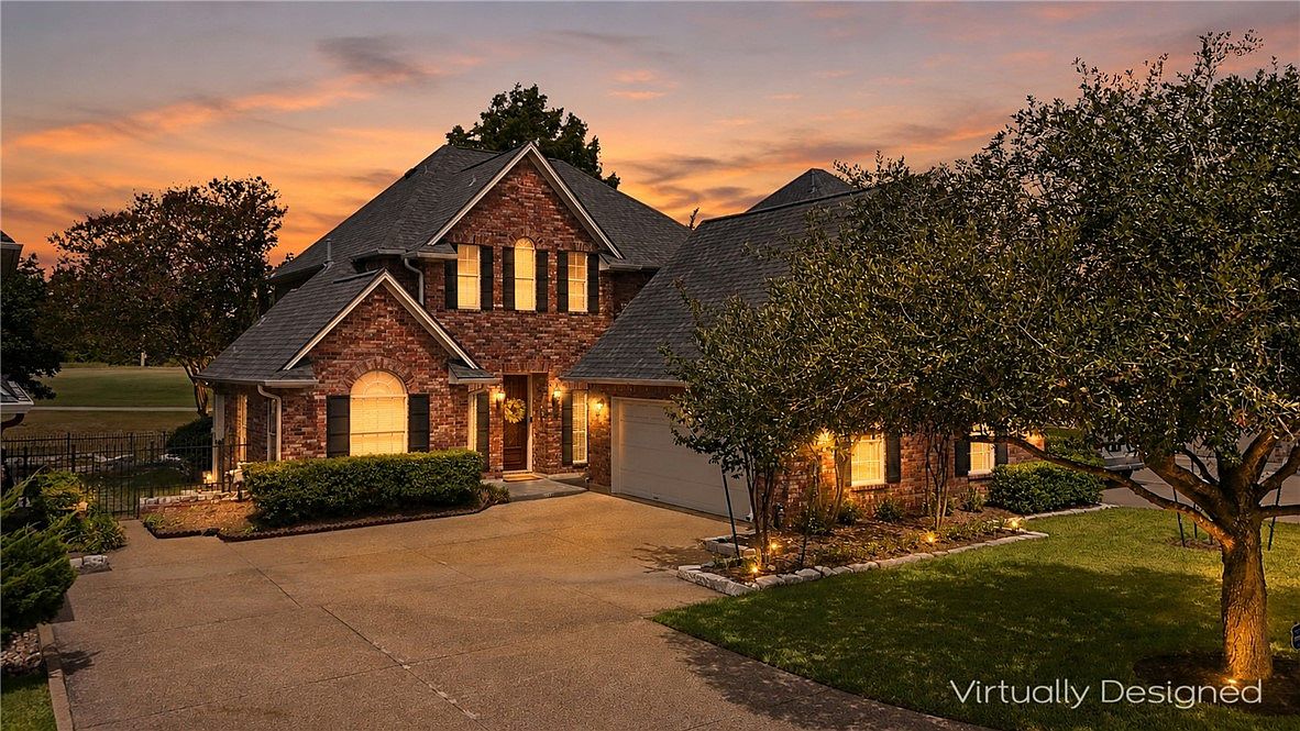 4732 Stonebriar Cir — Pebble Creek Country Club