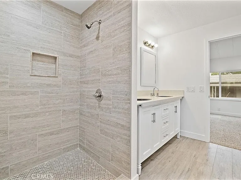 32549 Crescent Ave — Photo 9