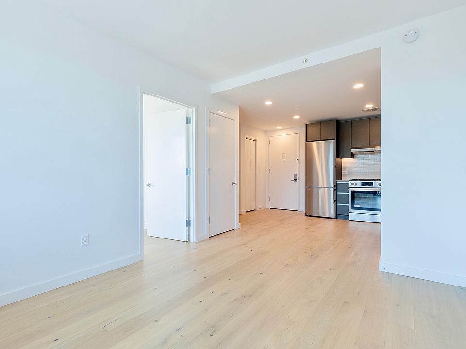 1st image of 14474 Northern Blvd Unit Pha