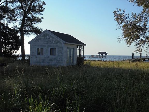 3rd image of 165 Rebellion Point Road LOT 1