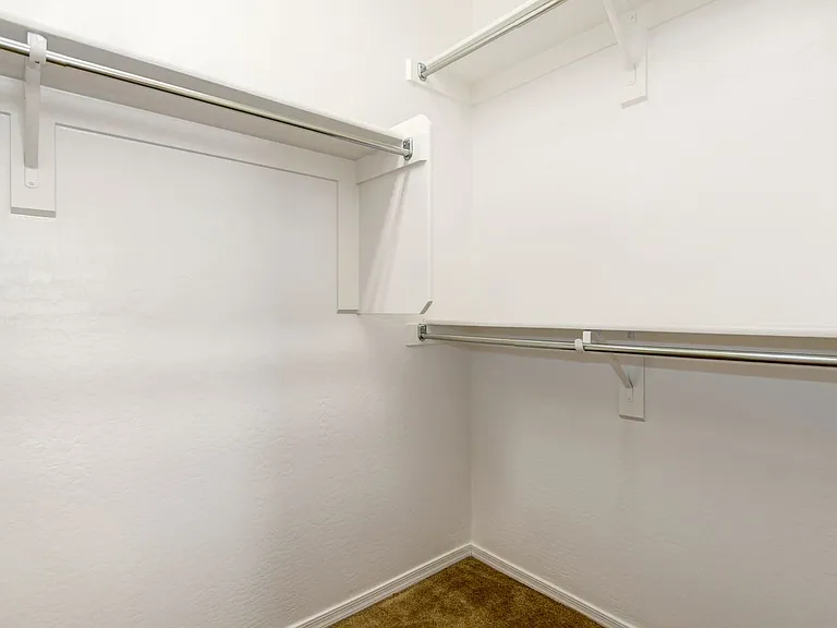 6222 Goldfinch Dr — Photo 17