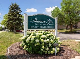 1871 Silver Bell Rd APT 307, Eagan, MN 55122