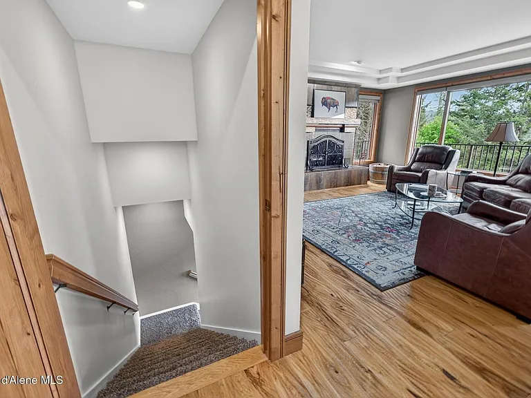 37371 E Hayden Lake Rd — Photo 31