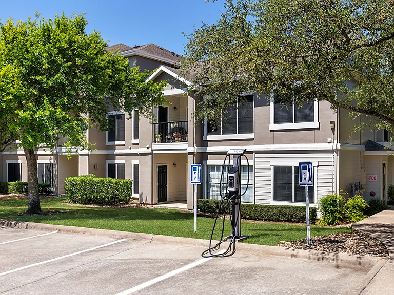 Lantana Ridge — Photo 20
