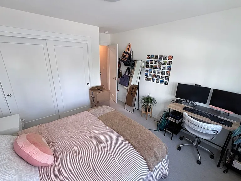 503B NE 72nd St — Photo 16