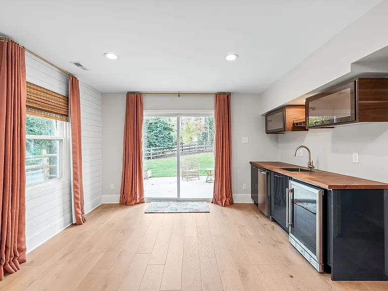 3800 Terrebonne Ct — Photo 18