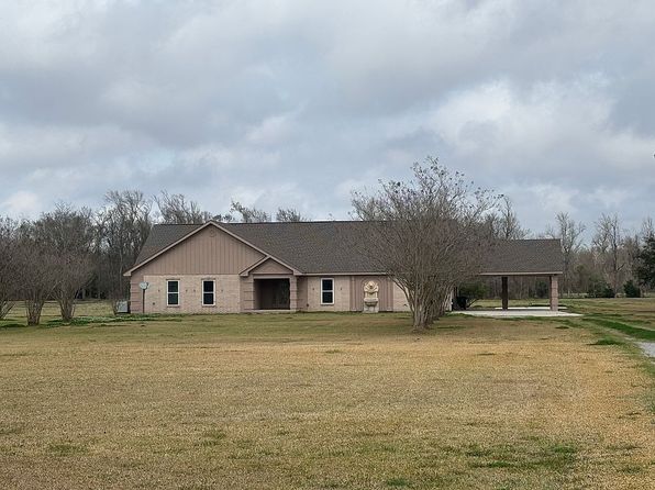 4133 Bayouside Dr