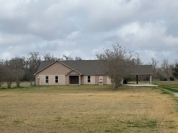 4133 Bayouside Dr, Houma, LA 70363