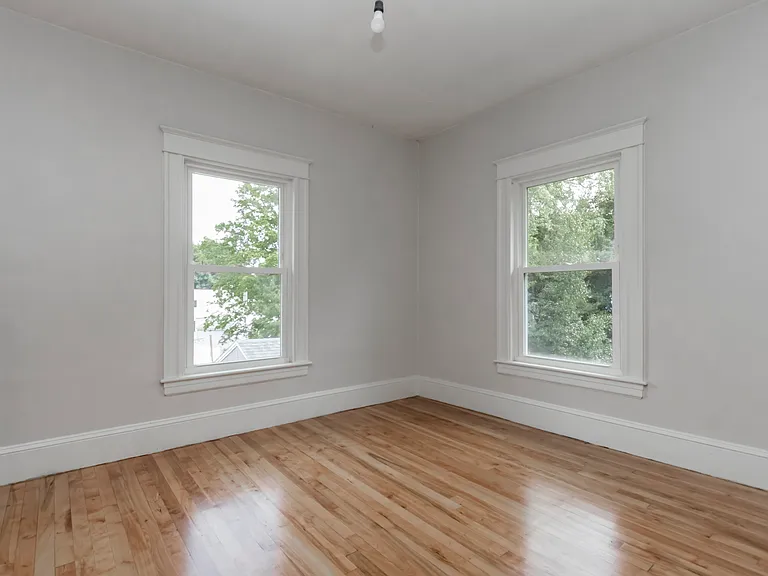 206 Pine St #2 — Photo 7