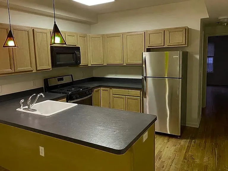 608 Jefferson St #1 — Photo 3