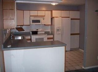 7450 Glenwood Rd, Conneaut, OH 44030