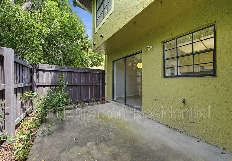 7473 Belle River Ct — Photo 24