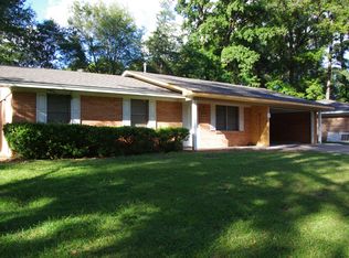703 Lincoln Dr, Longview, TX 75604