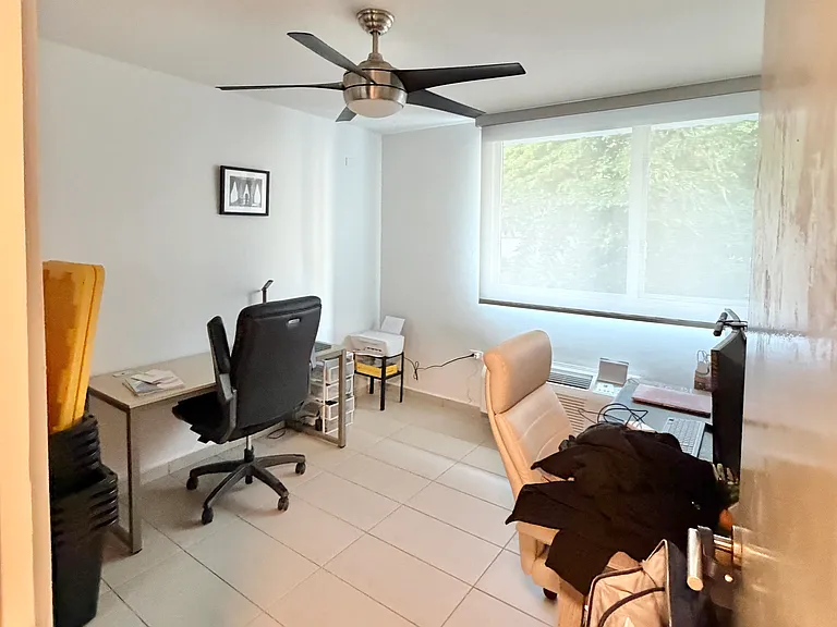 1554-C Lopez Landron Le Ct #304 — Photo 14