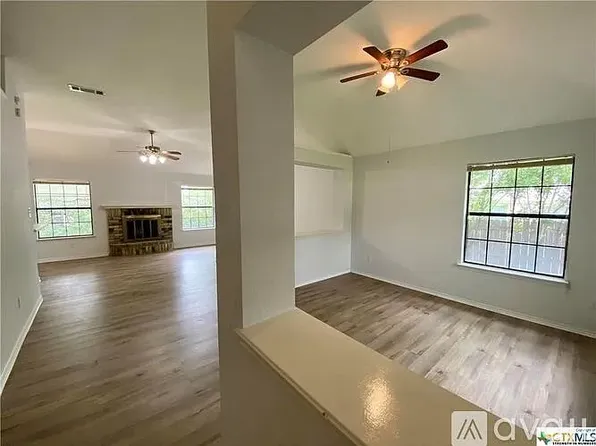 409 Arapaho Dr, Harker Heights, TX 76548