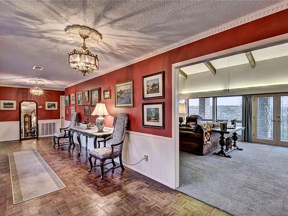 5th image of 18106 Travis Cir