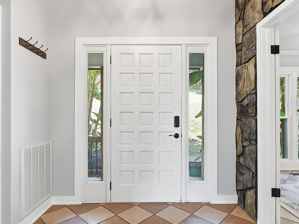 16th image of 3591 Kings Rd