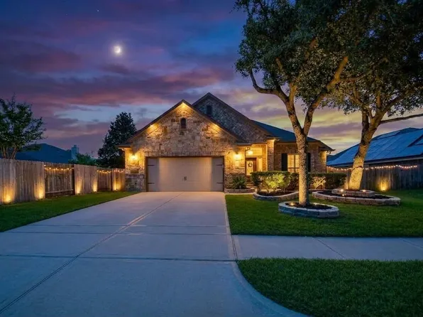21735 E Carolina Green Dr, Cypress, TX 77433