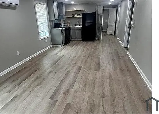 1475 Berkner Ave — Photo 5