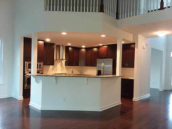 2nd image of 217 W Bourne Way