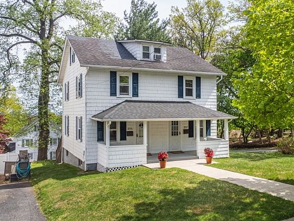 3rd image of 257 Mccosh Rd