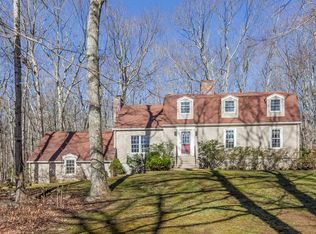 123 Stone Boat Rd, Guilford, CT 06437