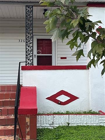 1st image of 326 Diana St