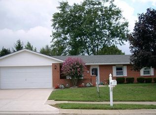 112 Sherry Ln, Lewisburg, OH 45338