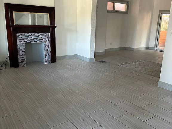 5th image of 308 Marion Ave