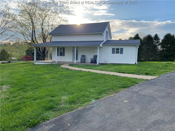 11975 Jerrys Run, Apple Grove, WV 25502