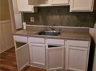 888 Rondel Rd #890, Cleveland, OH 44110