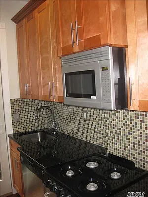 Rented by Berkshire Hathaway HomeServices Laffey International Realty | media 12