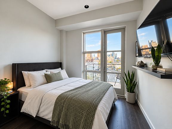 4th image of 56 Box St APT 5D