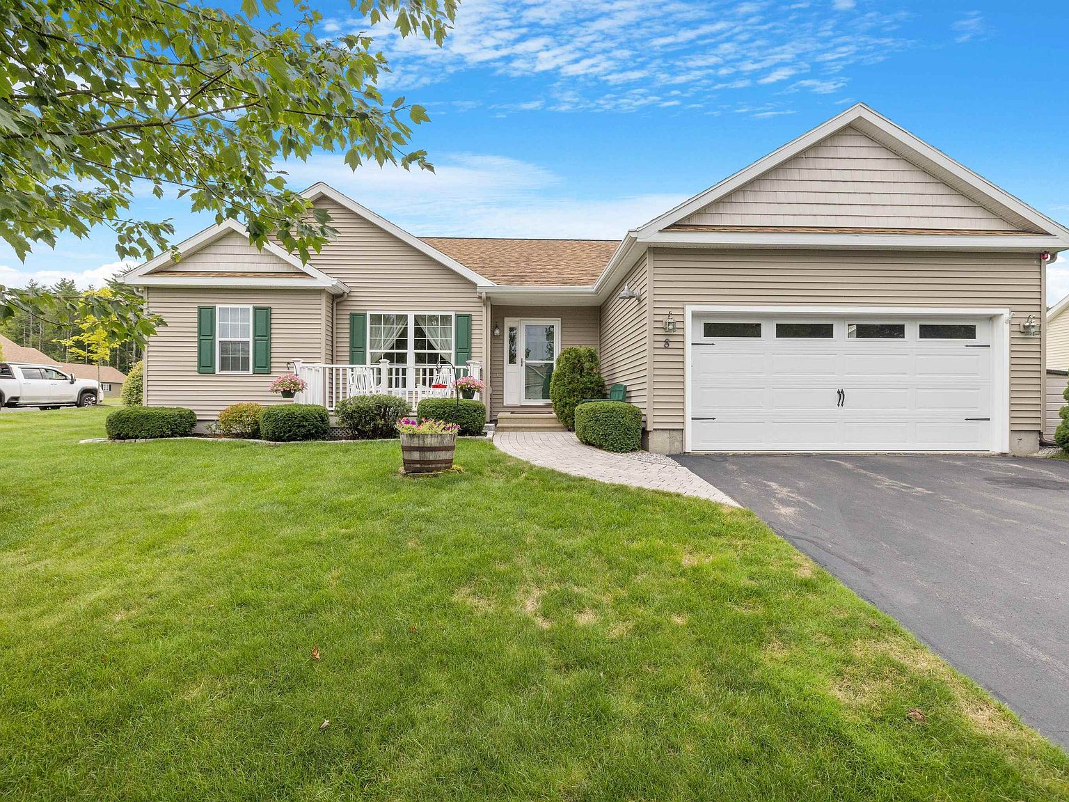 8 Siesta Lane, Laconia, NH 03246 | Zillow