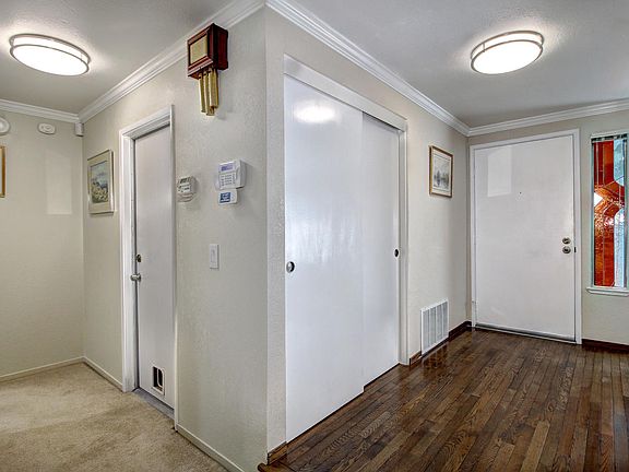 3rd image of 8044 Glen Creek Way