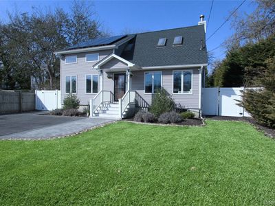 20 Lincoln Boulevard, East Moriches, NY, 11940