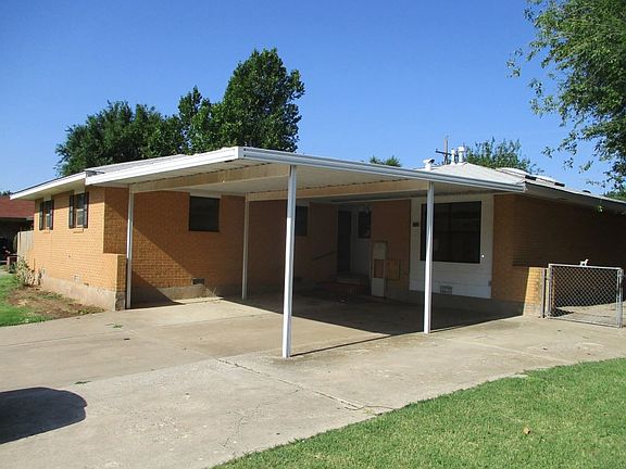 3rd image of 2220 NW 40th St