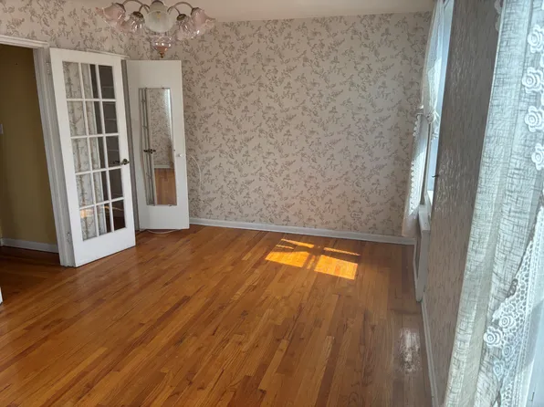 3060 Ocean Avenue image 15 of 22